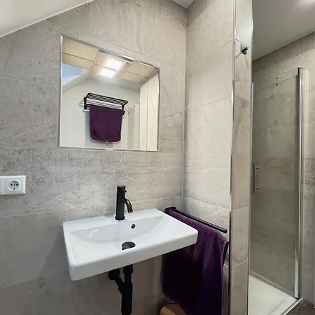 D'obra Hopf Appartement *